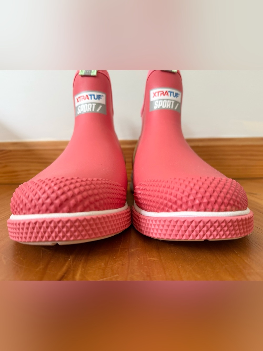 NEW XTRATUF Women's Women's Ankle Sport Deck Boot | Size 9 - Picture 6 of 13
